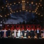 А у нас “Евгений Онегин” Хабенского и Башмета в усадьбе Плещеево! А у Вас?
